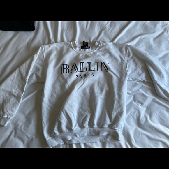 Baling Crewneck - Picture 2 of 2